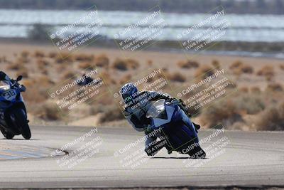 media/Dec-18-2022-SoCal Trackdays (Sun) [[8099a50955]]/Turn 7 Backside (1125am)/